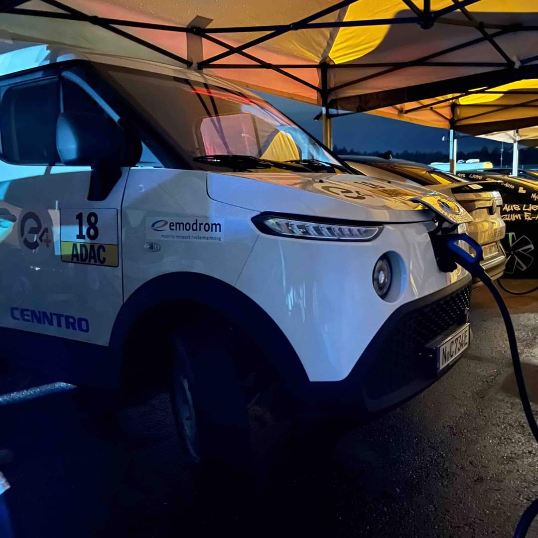 _X_Alex_'s tweet photo. #CENNTRO ▪︎ $CENN
#ELECTRICVEHICLE #EV
•
Cenntro #Europe
#Logistar 260 • #LS260
e4 E-Competition #e4Testival
#ADAC 18h #ecompetition
#Hockenheimring #germany
October 28-29 2023
•
All post links attached ⬇️
https://t.co/h4haXnYOMl
• https://t.co/nYTJb9SiZd