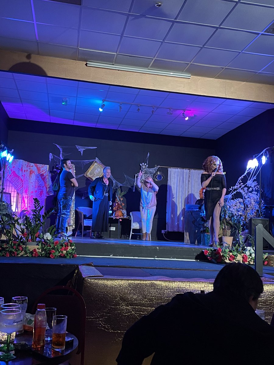 Great night with <a href="/LadyPandMe/">Marcus Hunter-Neill ( Lady P )</a> and <a href="/MsCherrieOntop/">Matt Cavan / Cherrie Ontop</a> ✌️😎