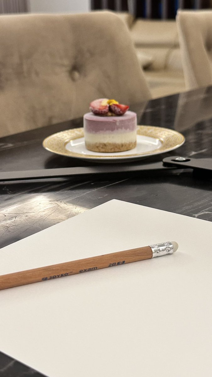 I decided to draw this yummy 😋