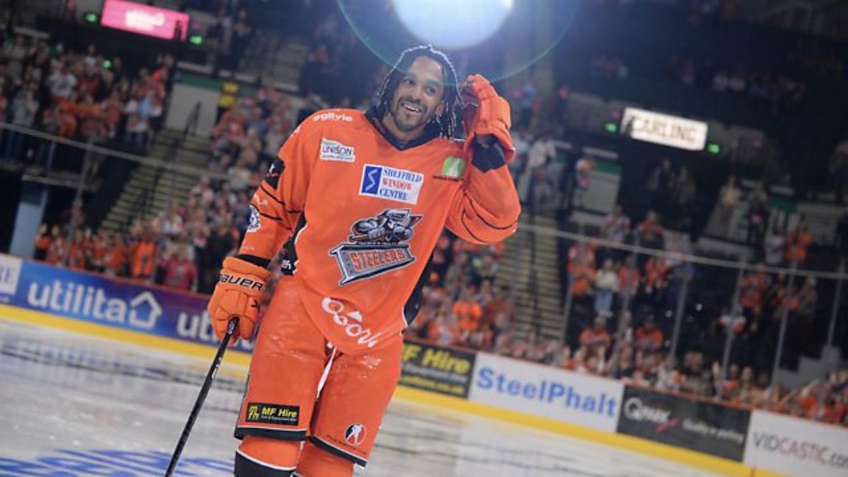 BelfastBruin03's tweet photo. Feeling for this man so much right now, I can’t even begin to process what he is feeling/thinking

An absolute freak accident that could have happened to absolutely anyone

It’s not your fault at all bro

All of the city of Belfast supports you @matt_petgrave92 🙏 https://t.co/Qz3GEyAp9z