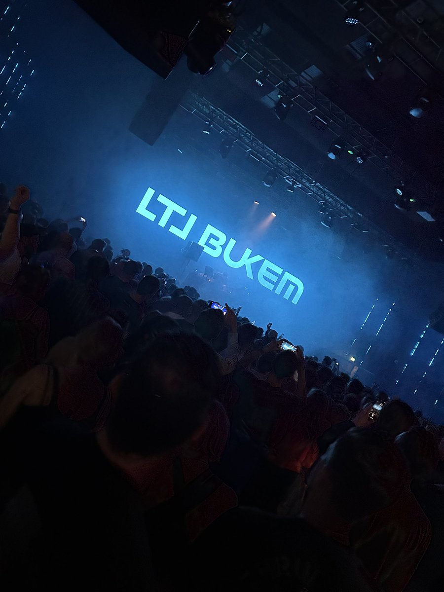 PavRishiraj's tweet photo. @therealLTJbukem thank you yet again for taking the original heads and GLR lovers on the usual musical journey of sublimity, elevation and pure BLISS, last week in London! Reminded me of the incredible End nights &amp; Progression Sessions. Superb sound system and place @here_ldn 👌🏻 https://t.co/IEnHCpL4J9