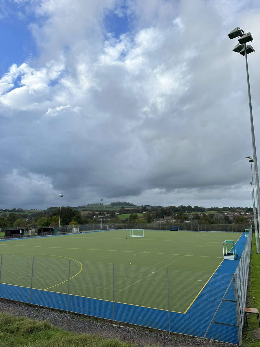 JKHockey_'s tweet photo. 🆕 We are absolutely delighted to have teamed up with @kingsbruton School to use their stunning facilities.

🗣️ We aim to provide a full range of 1-2-1’s, Coaching Camps and Academies over the coming months. 

🗓️ Stay tuned as we look to confirm dates. 

📧 jkhockey@hotmail.co.uk https://t.co/tcqCQwaB8j