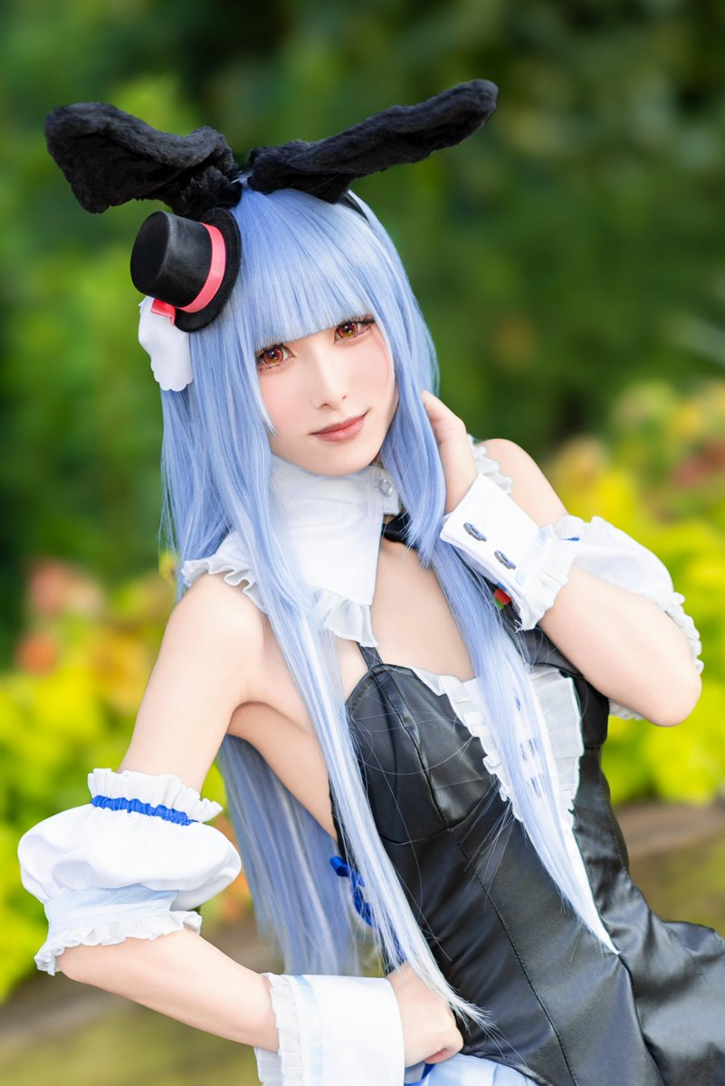 Photo_Tsai's tweet photo. Character： 兎田ぺこら | hololive
Cosplayer：@aom_fre

☆★━━━━━━━━━━━━━━━★☆
こんぺこ🥕こんぺこ🥕こんぺこー🥕
☆★━━━━━━━━━━━━━━━★☆

#兎田ぺこら #hololive #ホロライブ
#コスプレ #池ハロ2023 #池袋ハロウィン
#cos #coser #cosplay #池袋ハロウィン2023