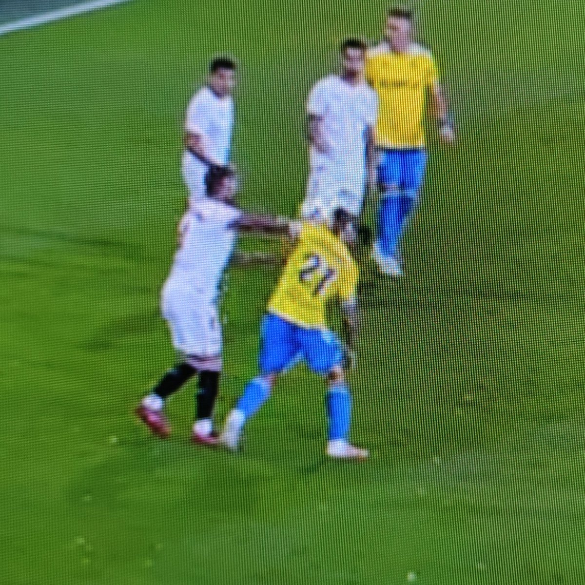 Miguel Á. Vallecillo tweet media