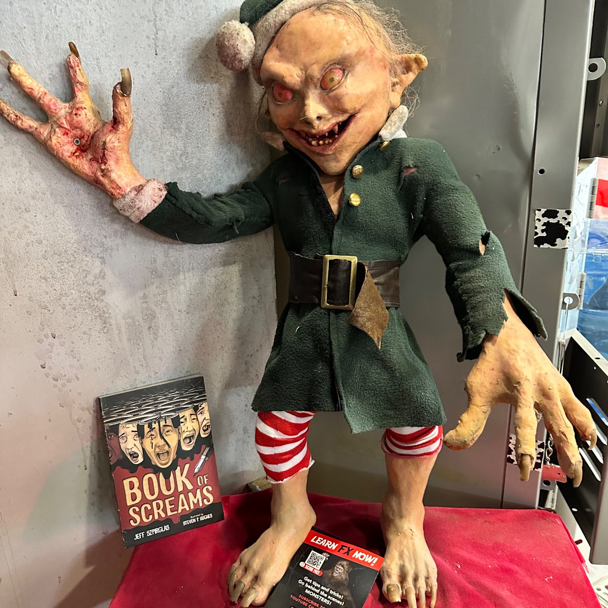 Turns out that ALL MONSTERS love #bookofscreams from <a href="/orcabook/">Orca Book Publishers</a> and pictures by <a href="/_StevenHughes/">Steven P Hughes</a> !