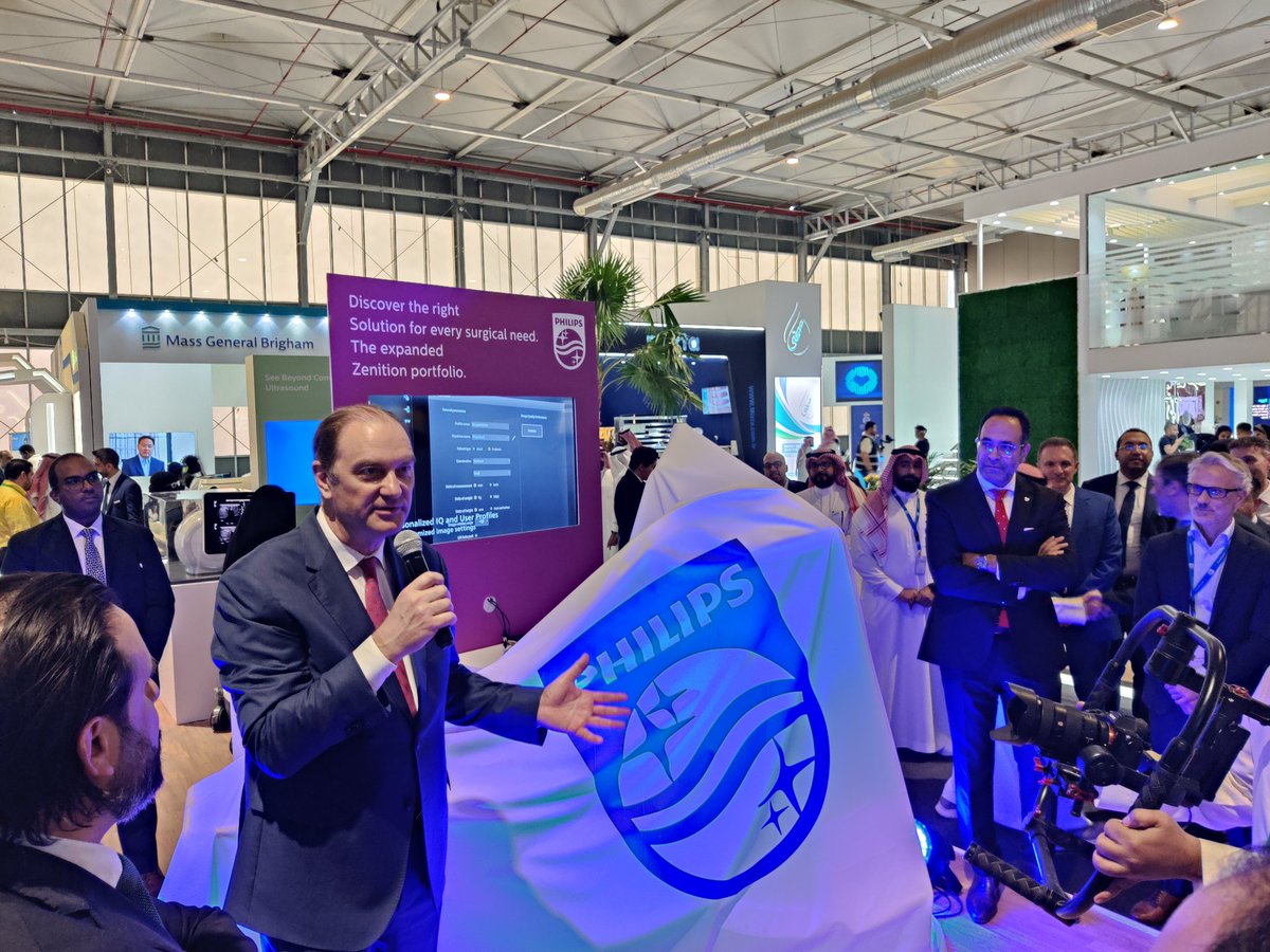 PhilipsME's tweet photo. We officially unveiled today the future of surgeries with #Zenition10 C-arm at @healthsaudiexpo! Join us &amp; see it live in action with high quality imaging! #GHE23 https://t.co/bk6P9t21Pn