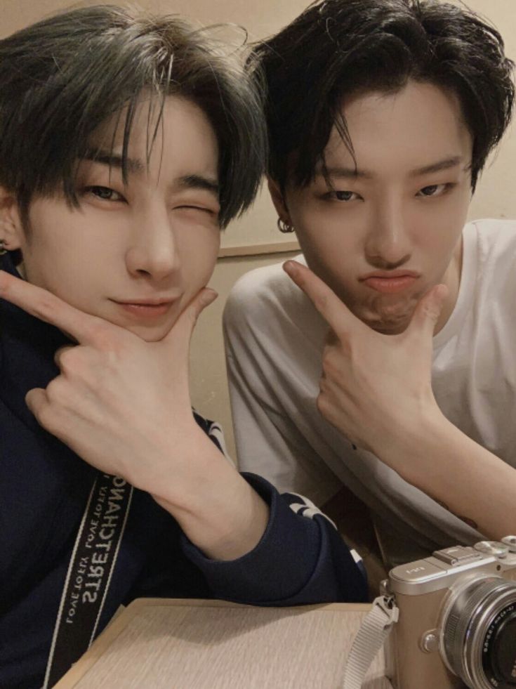 quantxmleap's tweet image. 2019-2021-2023 jadi siklusnya per dua tahun gaes😭👍