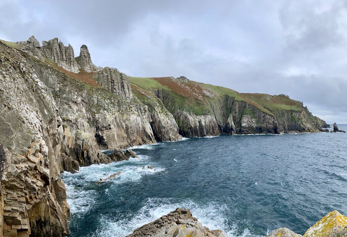 View from Pyramid Rock towards the towering, majestic & imposing formation of The Cheeses, Devil’s Chimney & to the far right Needle Rock #Lundy #Bristolchannel #coastline #dramatic #cliffs