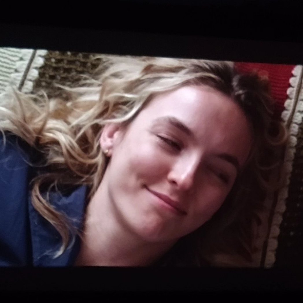 PuckDeerman's tweet image. I've seen the wonderful Jodie Comer in the TEWSF. What an exceptional actress she is.👏