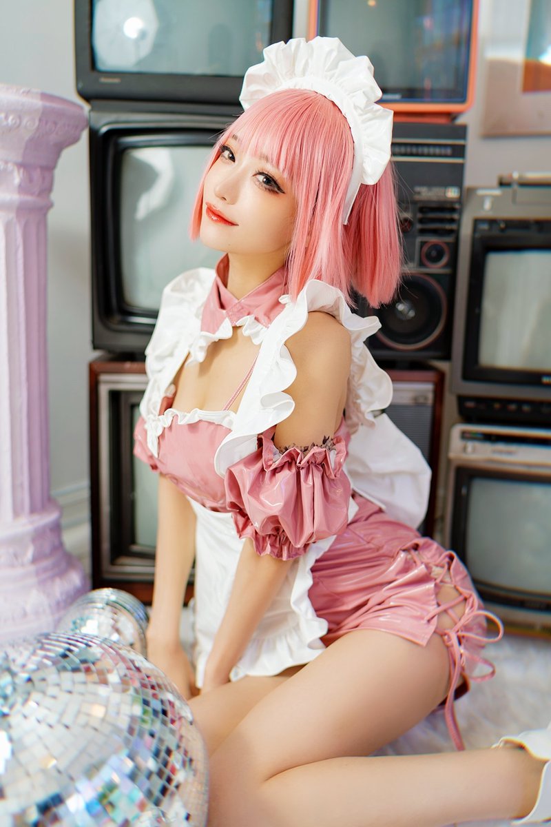 Pink https://t.co/V3iiYtedVt