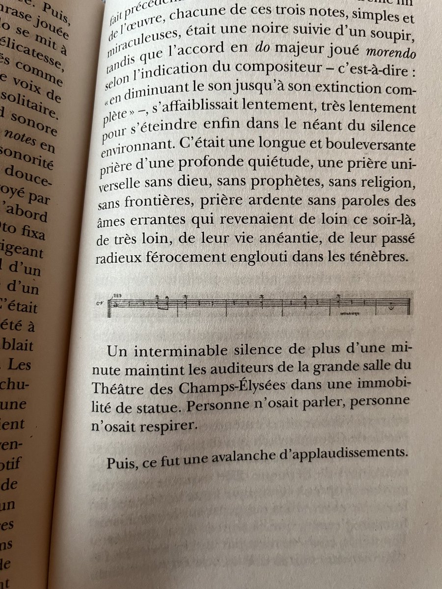 Soit la partition à l’envers vient d’un exercice de style invoqué par Akira Mizubayashi (La reine de cœur), soit Folio n’a pas l’habitude des partitions 🥲