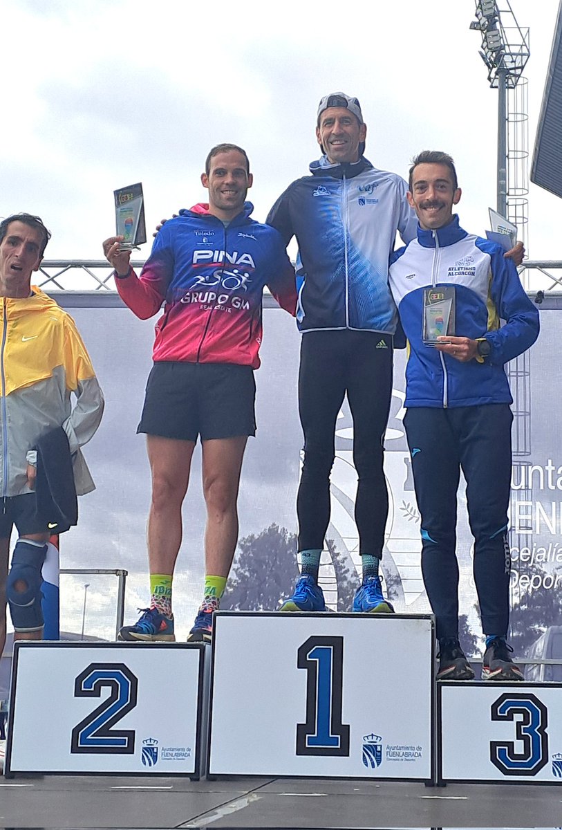 Atl_Alcorcon's tweet photo. Aparte del Cross, hoy tenemos representación del Club en los 10 Km en ruta de Fuenlabrada.
@factumMarcos (Marcos Luna) TERCERO Absoluto.
Y nuestra marchadora Silvia Villar, 7 Absoluta, PRIMERA Universitaria y SEGUNDA en categoría Local.
Enhorabuena. #GoTigers 🐯 https://t.co/tqlej7s3do