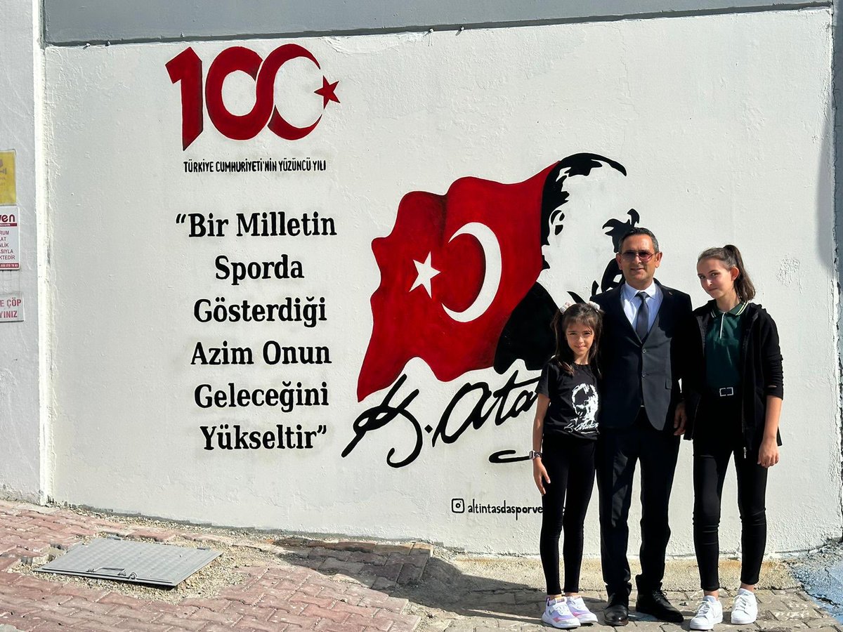 MusaIsseven's tweet photo. Cumhuriyetin 100. yılı kutlu olsun🇹🇷🇹🇷🇹🇷🇹🇷🇹🇷🇹🇷 https://t.co/VQqlACZVWf