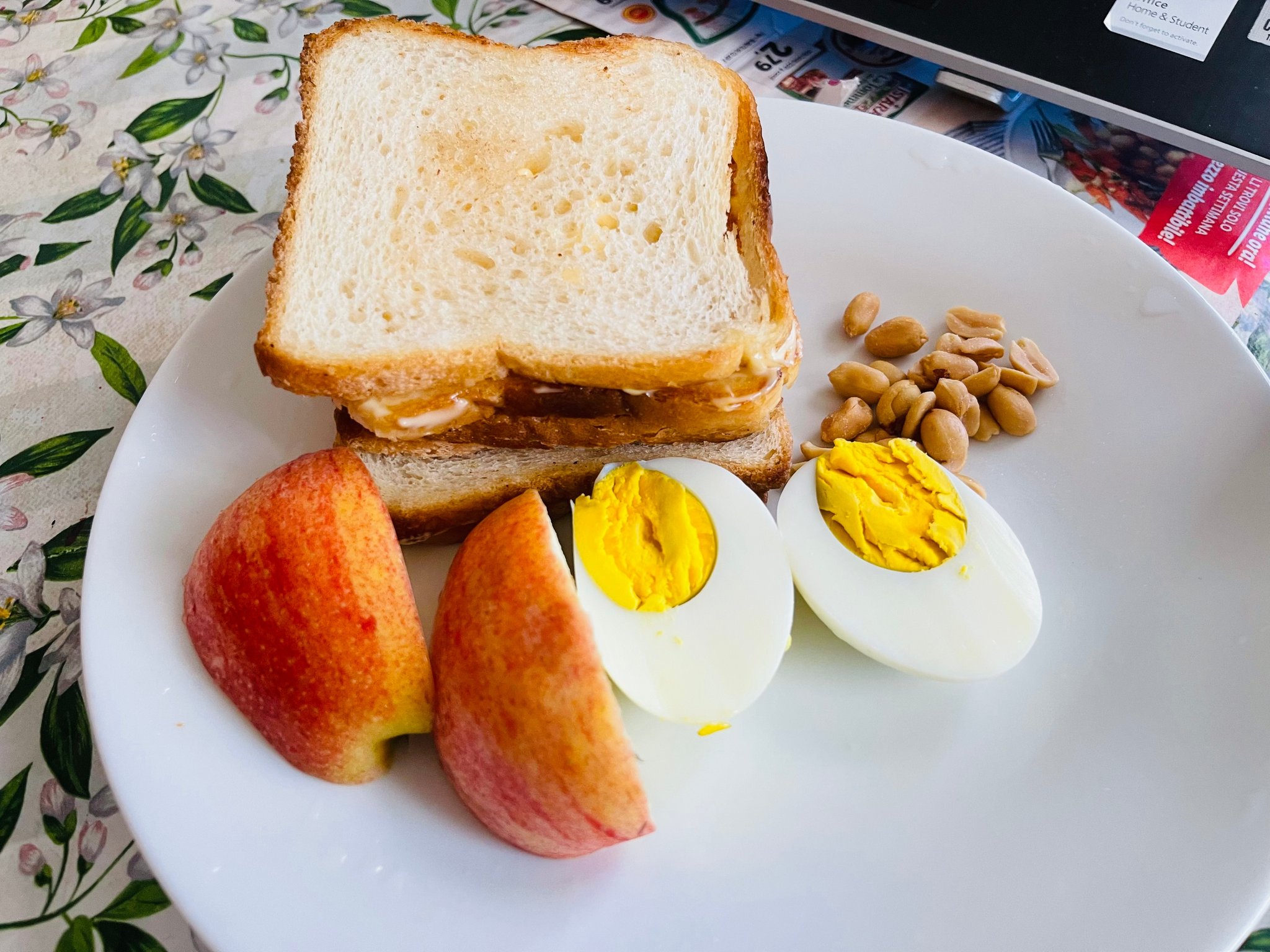 Easy Breakfast Recipes for Picky Toddlers | https://bloomingearlyyears.com/