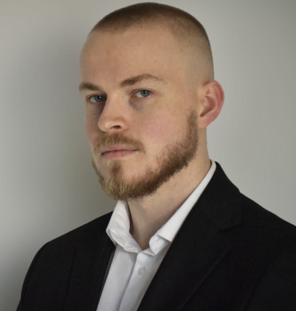 RobCharles_'s tweet photo. 📸 📸 https://t.co/16iLOA2AsI