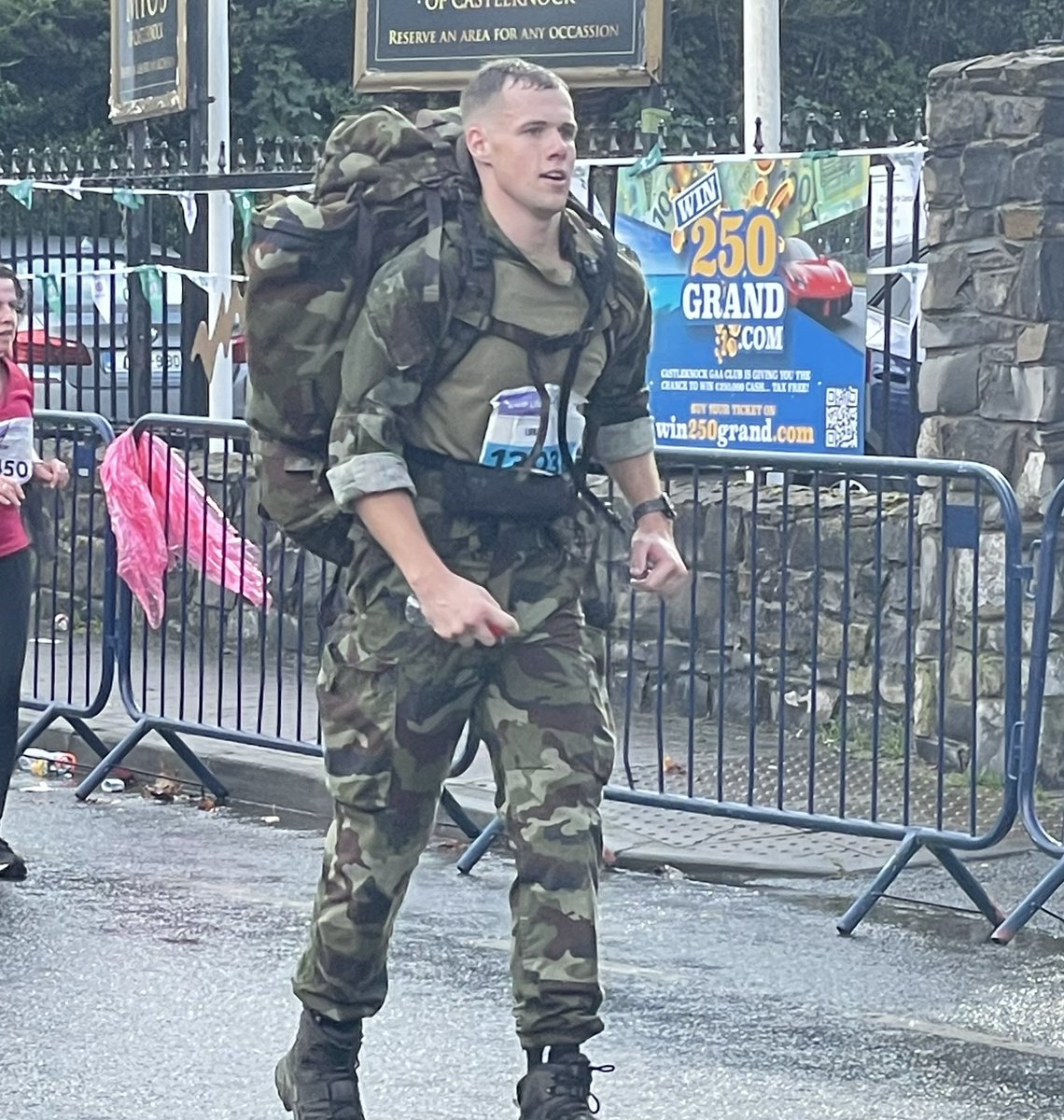 psychpolis's tweet image. There’s taking on the  #IrishLifeDublinMarathon then there’s the @defenceforces level of challenge 👏🏻👏🏻👏🏻