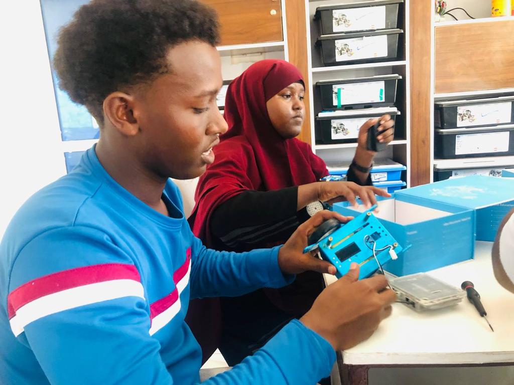 HanoTechnicalUn's tweet photo. Step into a world of creativity and innovation in our campus classrooms! Get ready to unleash your potential as you learn from professors and collaborate with fellow students. From the vibrant discussions embrace the power of education and watch your dreams take flight!.#Classrom https://t.co/WDkdWuKtEP