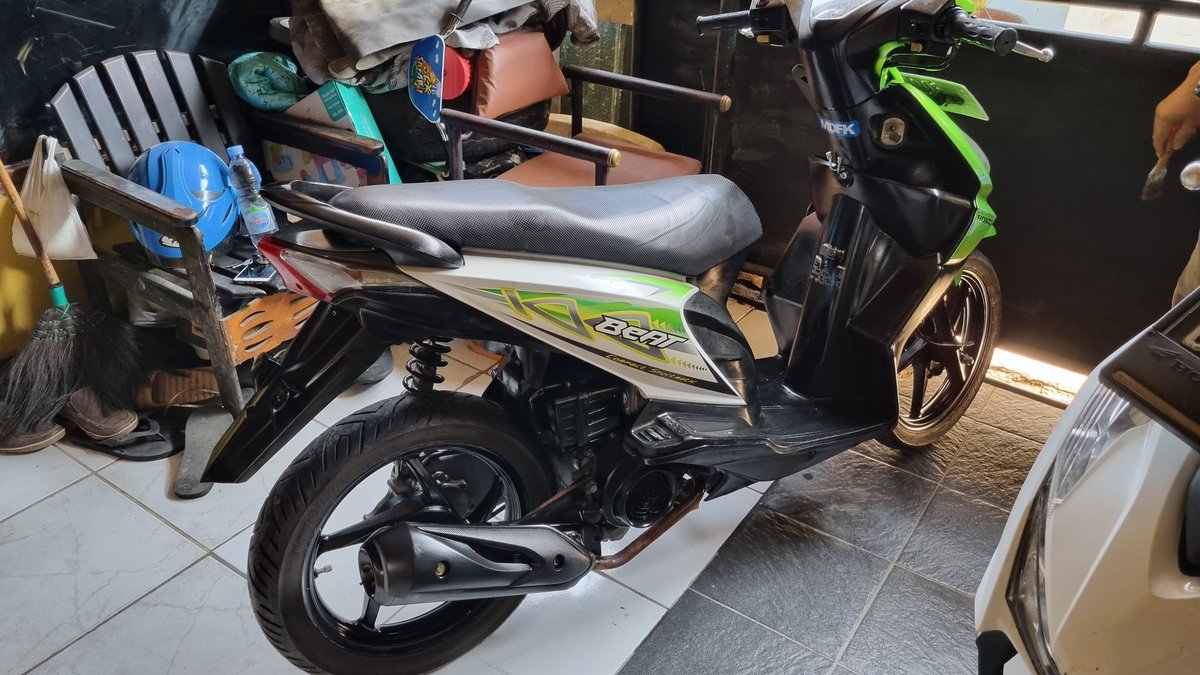 RifkySD's tweet photo. @hrdbacot Mau jual honda beat 2012, pajak mati 2 tahun, plat 2022. Dm for more info. #lapakcot https://t.co/h0BcDeGXzO