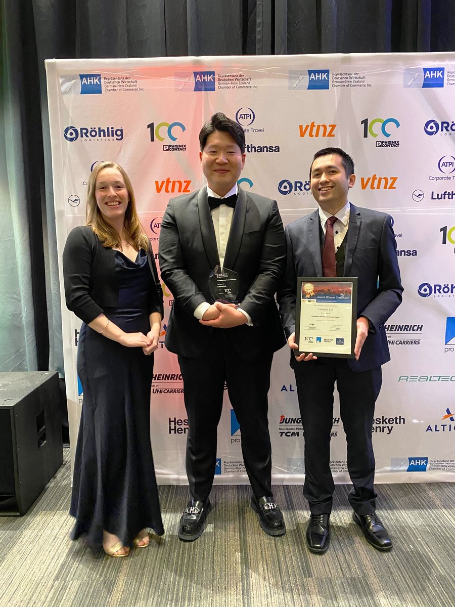 Lanaco_NZ's tweet image. #Lanaco won the Innovation &amp;amp; New Technology Award at the 2023 German-NZ Chamber of Commerce Business Awards for our #wool-based EcoStatic® #filtermedia. Thank you to #GNZCC, the sponsors, the investors, and congratulations to the other winners! 

#ecostatic #makingnaturalpossible