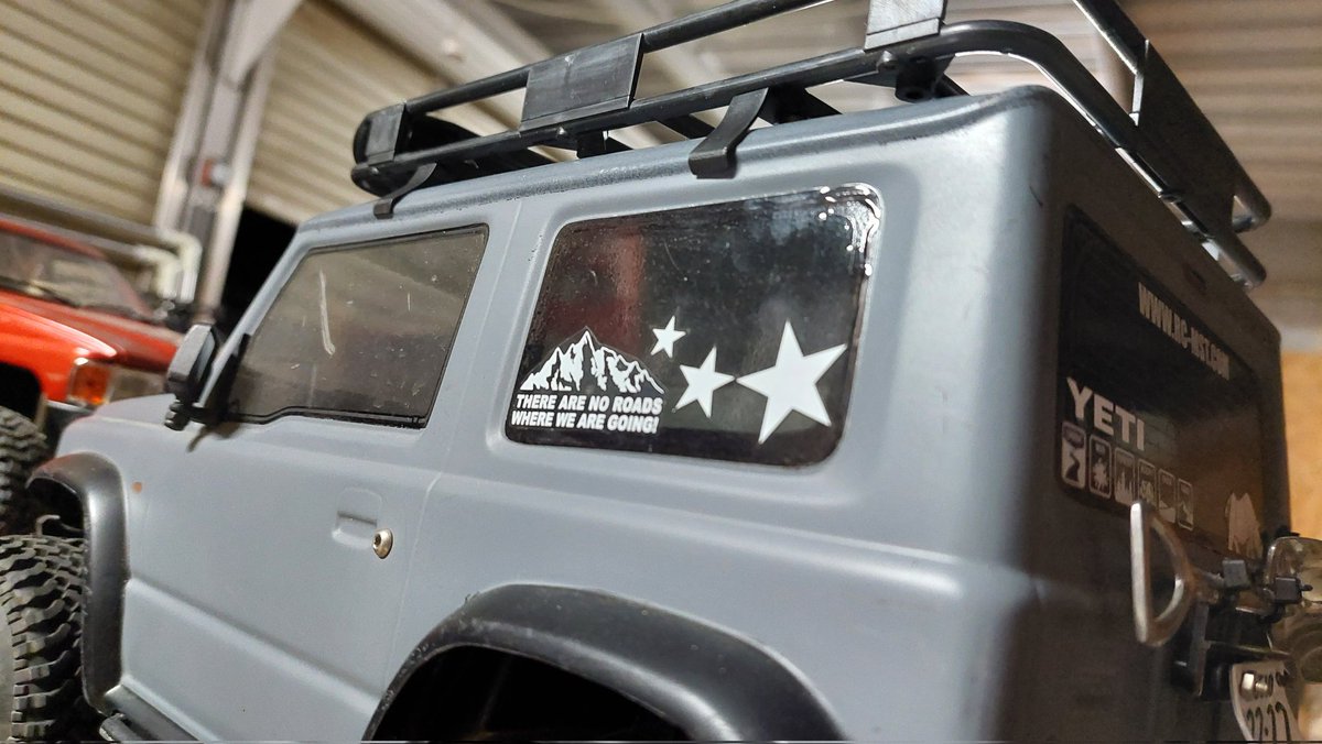 PG3110akiho's tweet image. 実車にも
キャリアつけたい❗
MST CFX JB74 
#スケールクローラー
#ラジコン
#scalecrawler