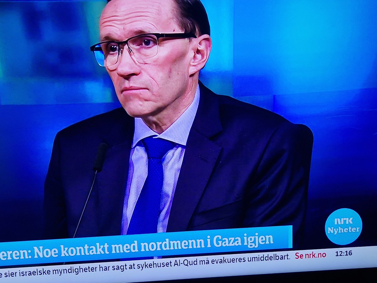 Vet ikke hva som er værst, se pån, eller høre pån..