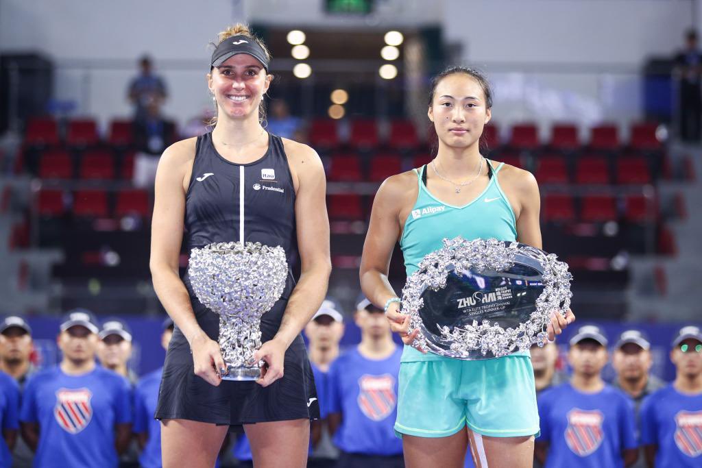 Lift it to the stars, Bia, and keep on shining!! 🤩🏆

#ShineInZhuhai #WTAEliteTrophy