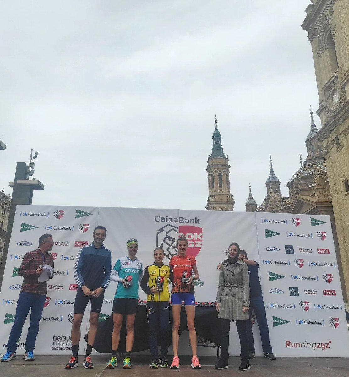 Así ha quedado el podio en la categoría femenina en nuestra XVI edición ¡Felicidades!
🥇Isabel  Linares 00:35:40
🥈Sara Benedi  00:36:05
🥉Ana Revilla 00:37:46