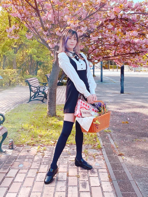 タイトミニはこれくらいの丈感がかわいいと信じてやまない 