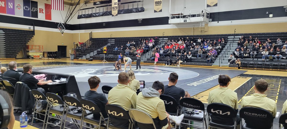 WebsterJodi's tweet photo. Wrestle offs . Great night of see what is ahead for the Boilers. https://t.co/kGDJgqMuJJ