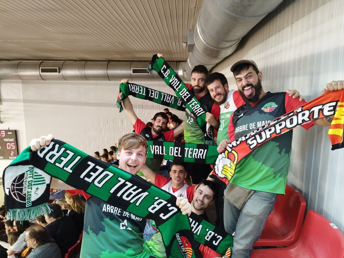 Basketball Travel 🏀✈️ tweet media