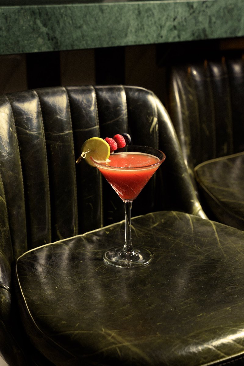 avak_sa's tweet photo. تجربة راقية✨🍸 https://t.co/k5Bekvd7xU