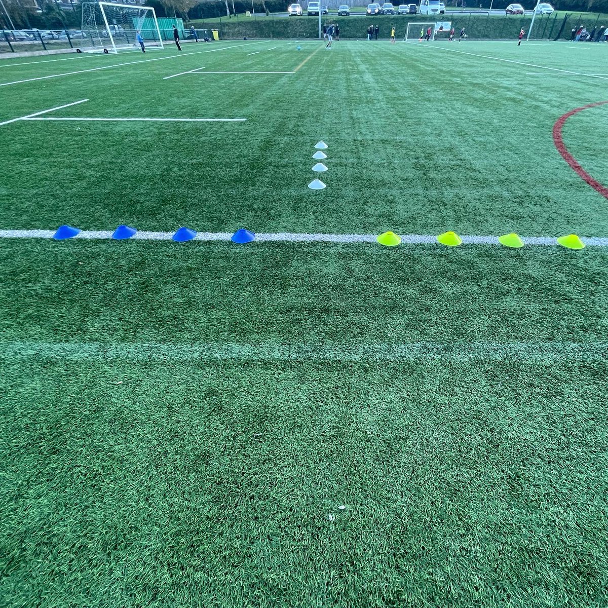 BP1GoalkeeperCoaching tweet media