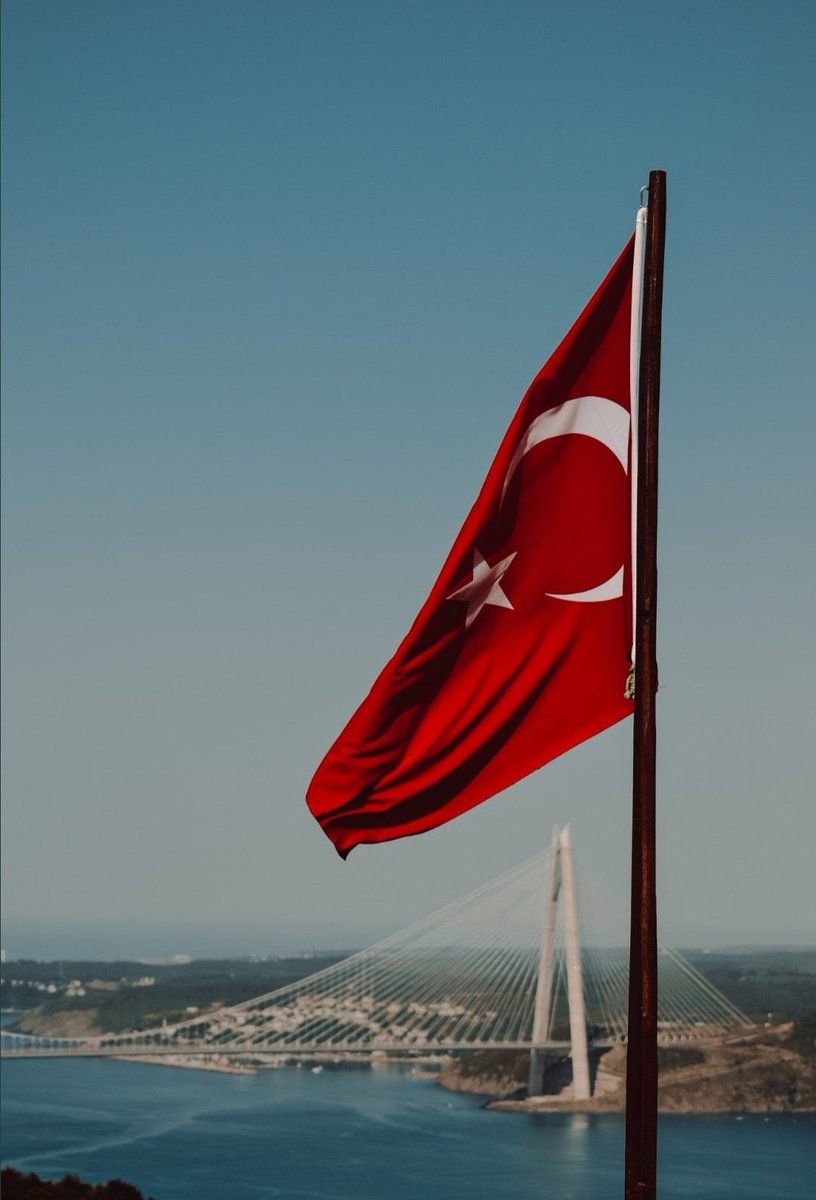 Bir vatan ki;sevmişim sevdanın ötesinde!