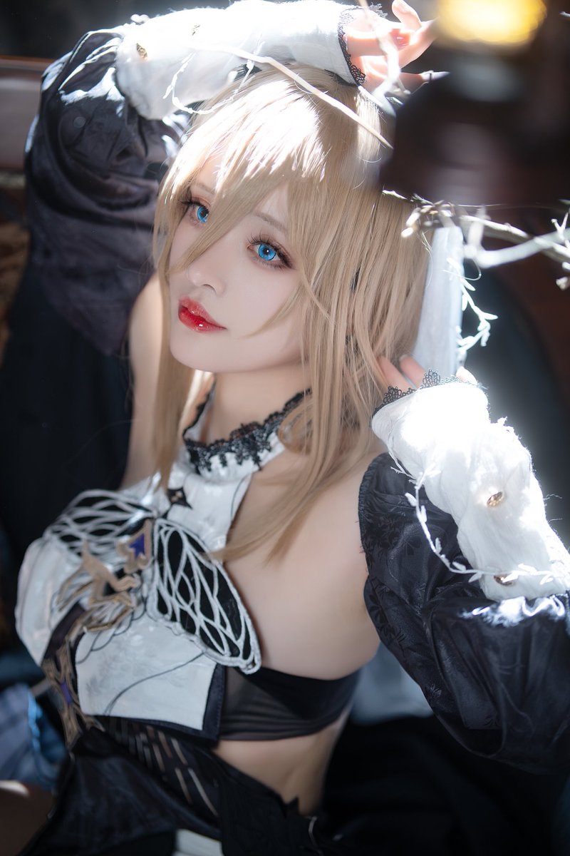 niguang1118's tweet photo. #崩壊3rd  #崩坏3rd

「どうぞ」……

祈りましょう…… https://t.co/hVctbflyC7