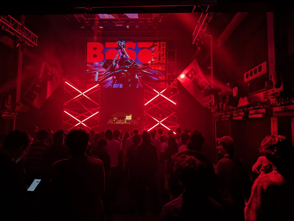 BOSOの一周年パーティ来てる！slothと真逆の世界観！NFT界隈のまったく逆の位置にいる！