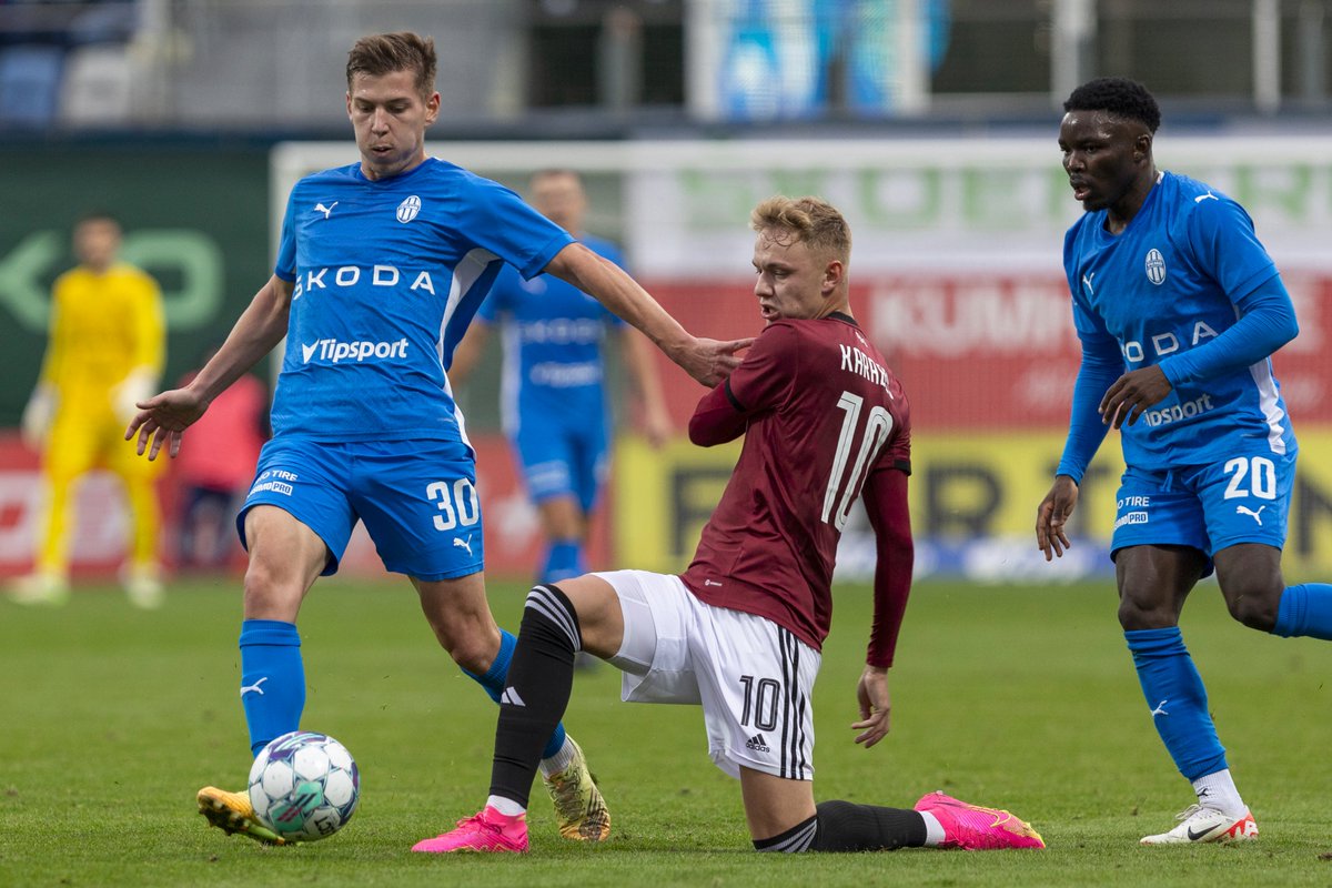 fkmladaboleslav's tweet photo. Boleslav po čtyřech letech skolila Spartu
FK Mladá Boleslav – AC Sparta Praha 3:1 (2:1)
➡️https://t.co/FyYtwGAVlb
#fkmb #fkmladaboleslav #MBLACS #MBL #fortunaliga #matchday #lokotransarena #tipsport #konec https://t.co/PjfletvVoS