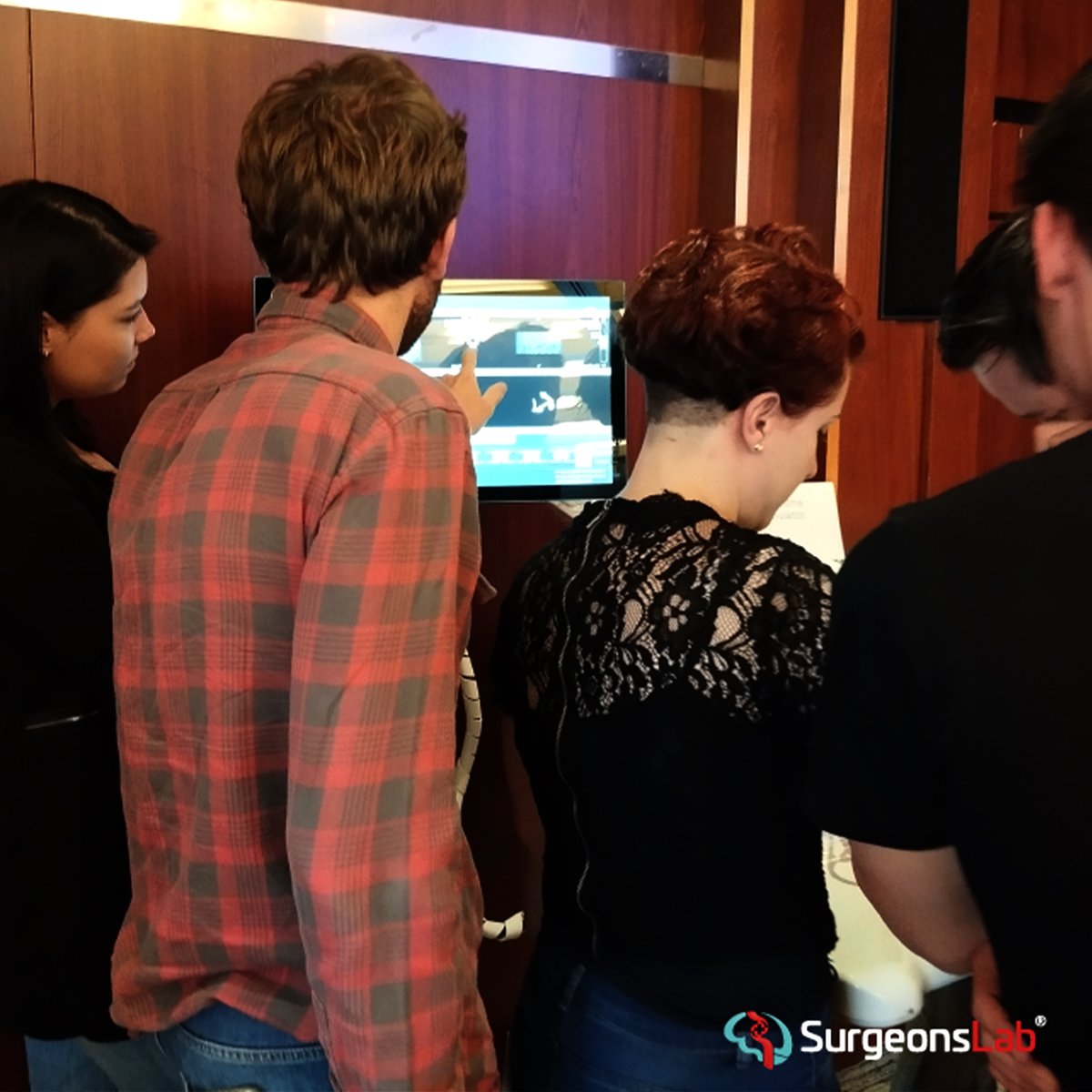 🧠 SurgeonsLab's Neurosurgical Simulators Shine in Switzerland! Elevating neurosurgical training at Global Neurotrauma and Craniotomy Courses. Watch these groundbreaking events! 💡🏥 #NeurosurgeryTraining #MedicalInnovation #SurgicalSkills #SimulationTechnology #SurgeonsLab