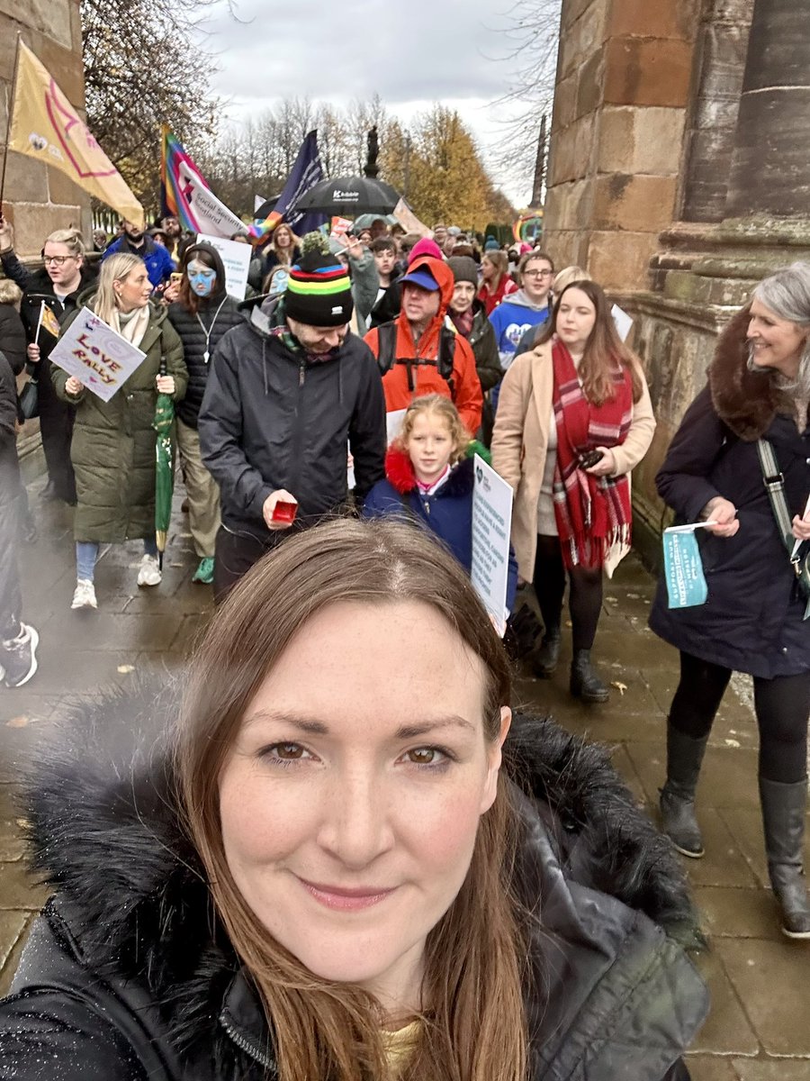 NatalieDon_'s tweet photo. Brilliant to join the care experienced community this afternoon @whocaresscot #LoveRally. There to show support and reaffirm @scotgov commitment to #KeepingThePromise. #CEW23 https://t.co/SfRyFLVMvJ