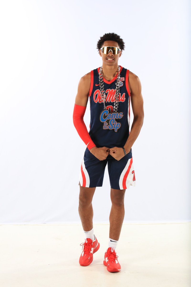 iam_adam1234's tweet photo. I had a great time on unofficial visit with ole miss yesterday and I appreciate it @coachbeard @apinkins @coachflanigan @Zach_Berry https://t.co/P96bg9V08q