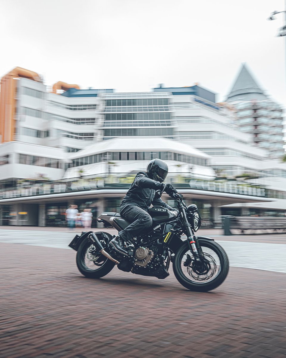 Cruising through the urban jungle you can feel the pulse of the city.

Get your heart racing with the rugged, stylish Svartpilen 401.

#HusqvarnaMotorcycles #RideHusky #GoRide #Svartpilen401