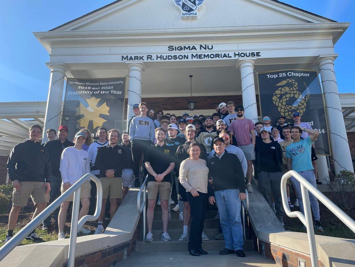 Today, our chapter celebrates its 29th birthday.  We’d like to thank our alumni for laying down the true path of Love, Truth and Honor🖤🤍💛.