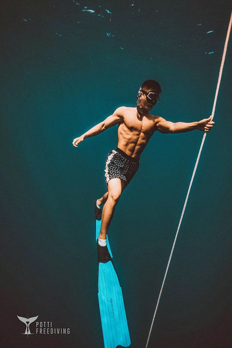 Jason_DZH's tweet photo. Into the deep #freediving #outdoorsport https://t.co/mIH51gQODS