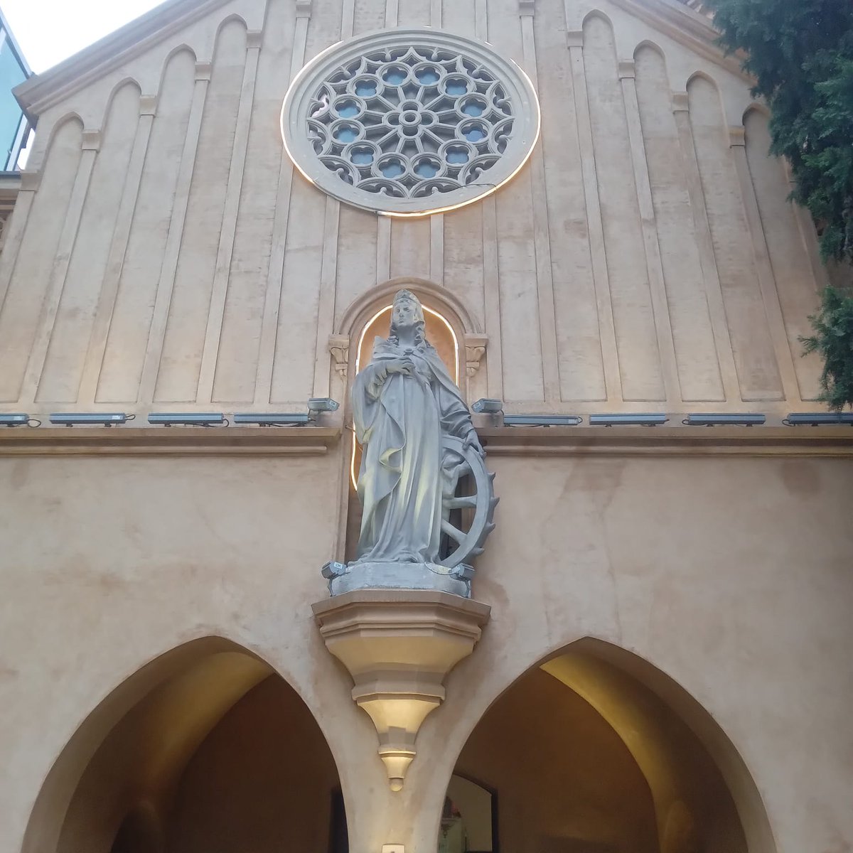 AnaMoretto4's tweet image. #SundayStonework
#Tracery 

Chapel at Santa Catarina Hospital,  São Paulo, SP.