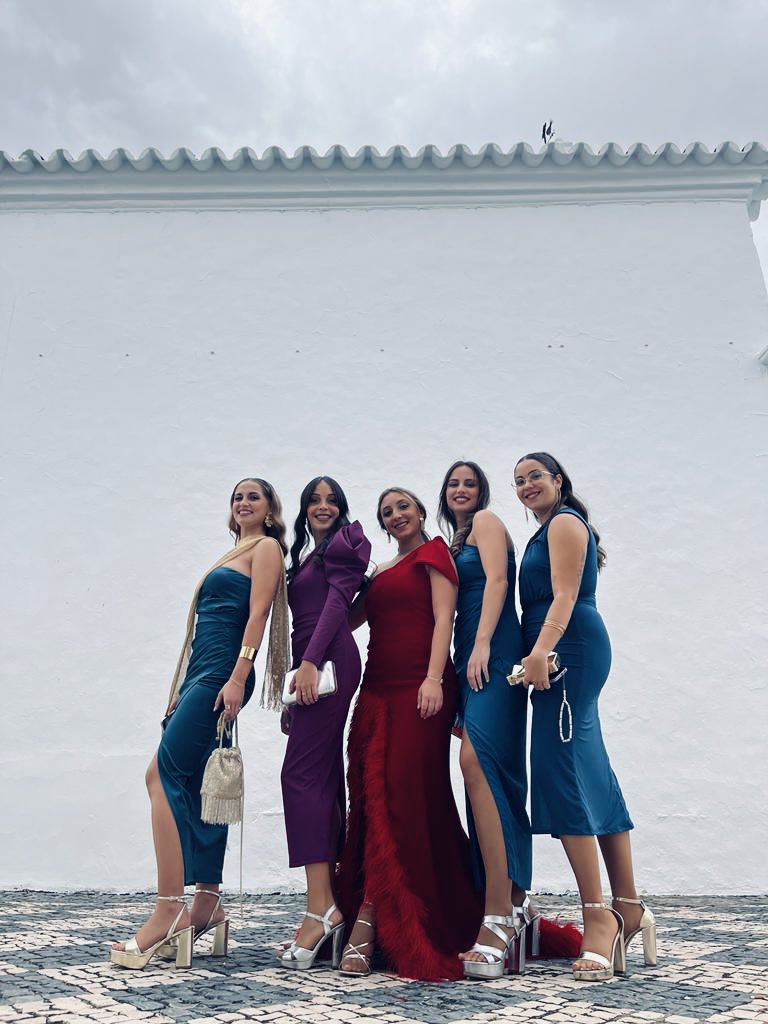 a veces las mataría, pero no sabría vivir sin ninguna d ellas, son mi vida ❤️‍🩹