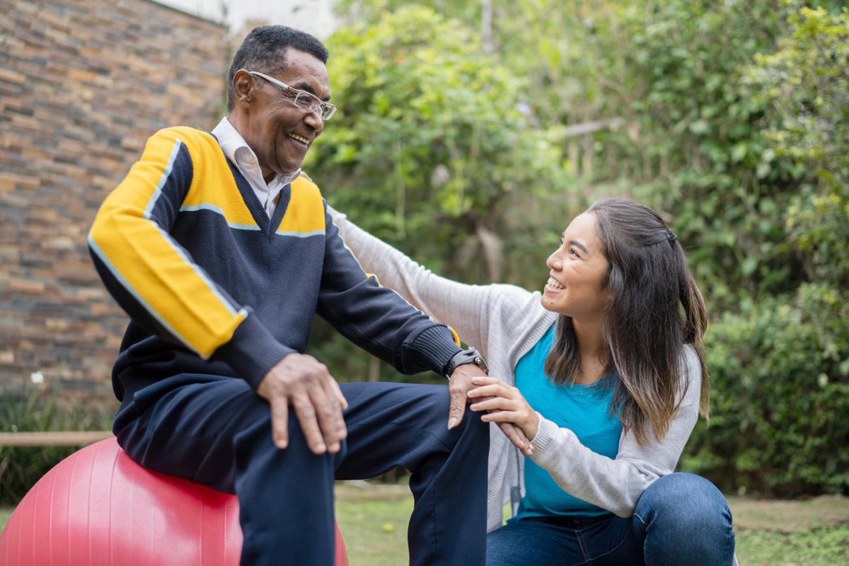 This #WorldStrokeDay, read VCHRI investigator Dr. Janice Eng’s fitness tips to achieve a healthier mind & body after stroke: vchri.ca/stories/2022/0… @Aging_SMART @GFStrongRRP @AfterStrokeBC @UBC_PT @ubcphysioclinic