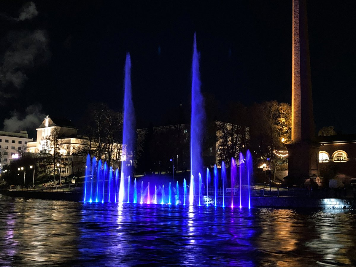 KirsiKaivonen's tweet photo. Tampere 🖤 #DancingWaters https://t.co/PdlSXUXoQ2