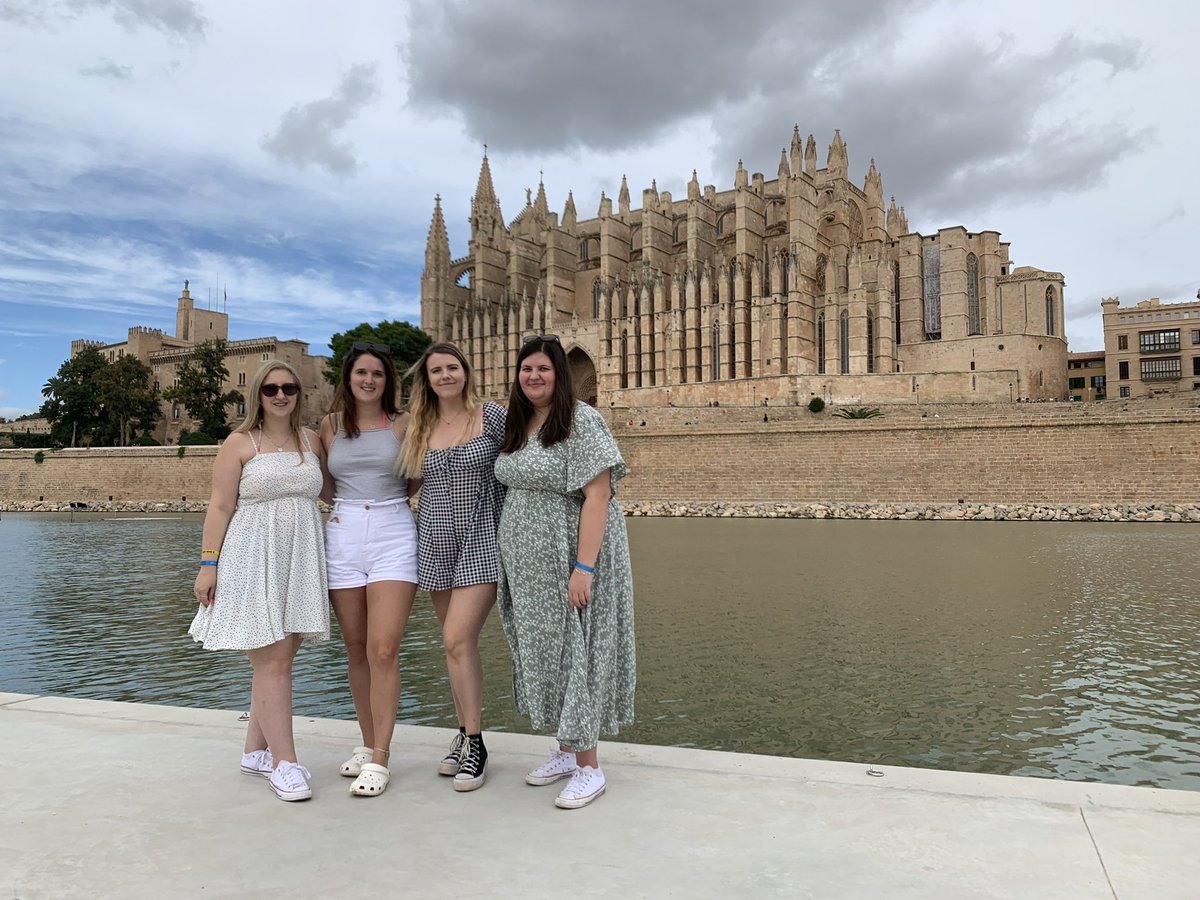 first doctorate reading week featured 2 essays being written and an all inclusive to Majorca with my old teacher colleagues, I’d call that a success