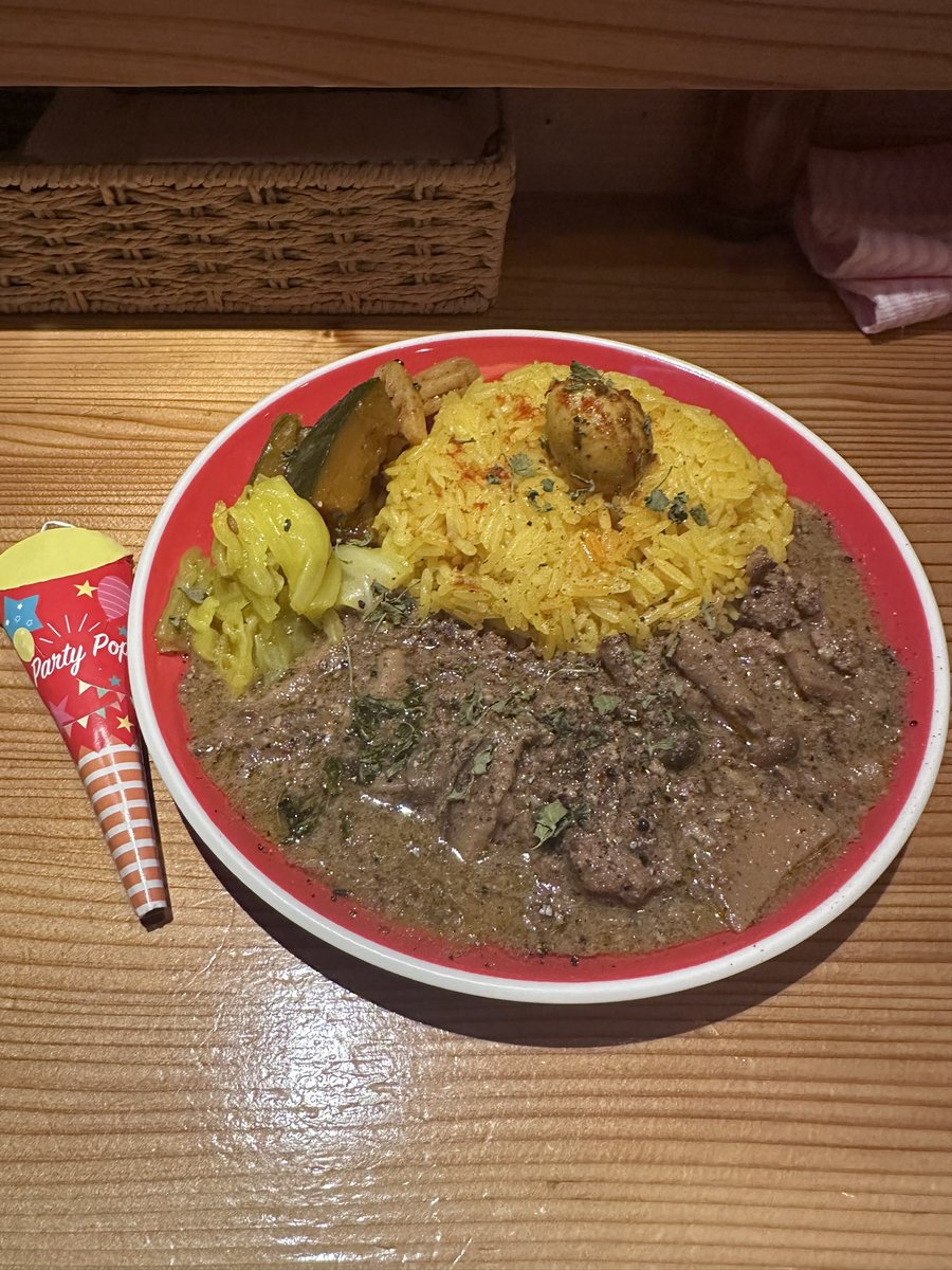 sqxv417's tweet photo. K’sBARにて日本シリーズ
パブリックビューイングでしたが完敗😭
でもお友達のお誕生日祝いしたり、
美味しいカレーも頂けたので、
楽しかったですっヽ(。・ω・。)ノ✨
#カリーノアトリエ
#KsBAR https://t.co/NvydFhG9r5