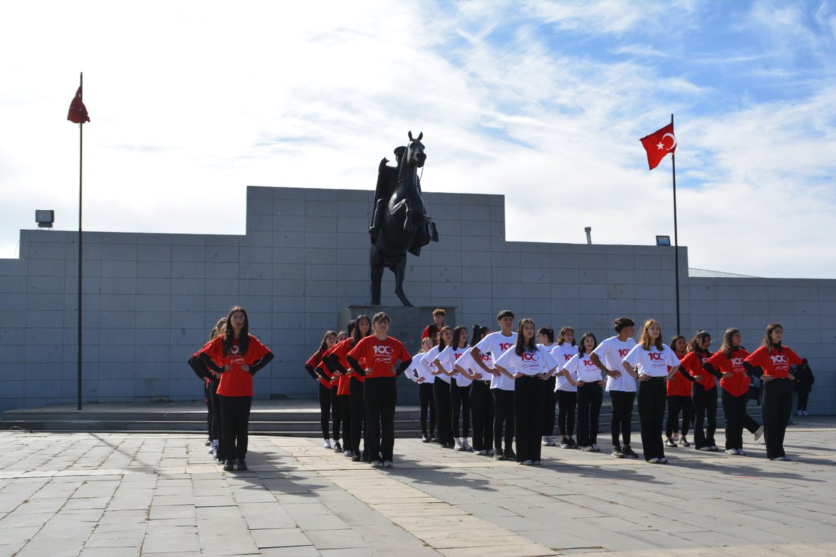 sarikamis_mem's tweet photo. #Sarıkamış100YılıKutluyor
#Cumhuriyet100Yaşında
@KarsValiligi
@ziyapolat73
@TC_Sarikamis
@sarikamis_mem https://t.co/8BDLgpukc1