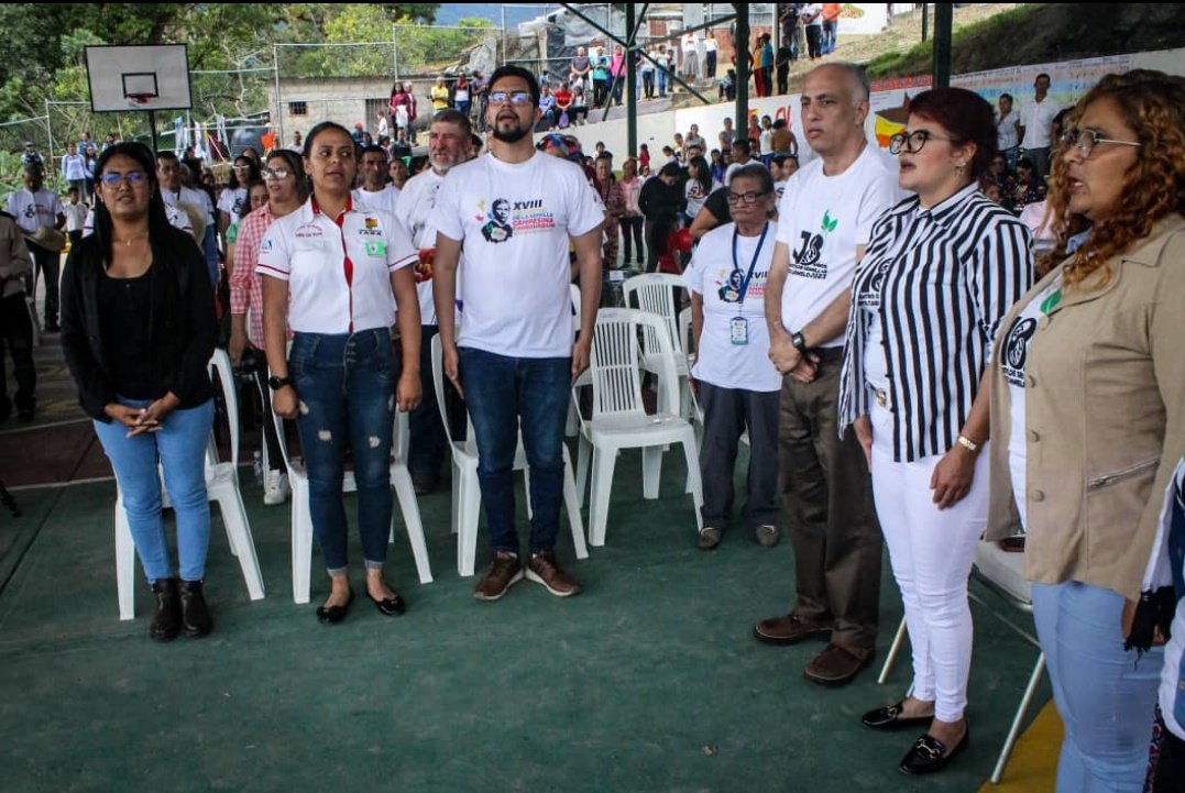 En sesión especial se contó con el discurso de orden de Carla Contreras, Gerente de Estudios y Desarrollo de Proyectos del Ministerio del Poder Popular para Ciencia y Tecnologia en acto oficiado por el CLEL quien  otorgó reconocimientos a personajes insignes en Monte Carmelo.
